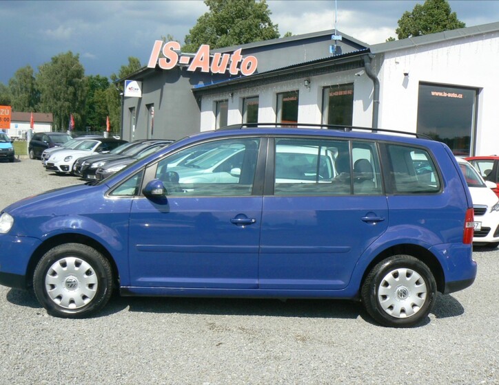 Volkswagen Touran 7