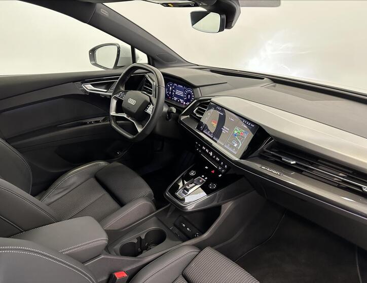 Audi Q4 26