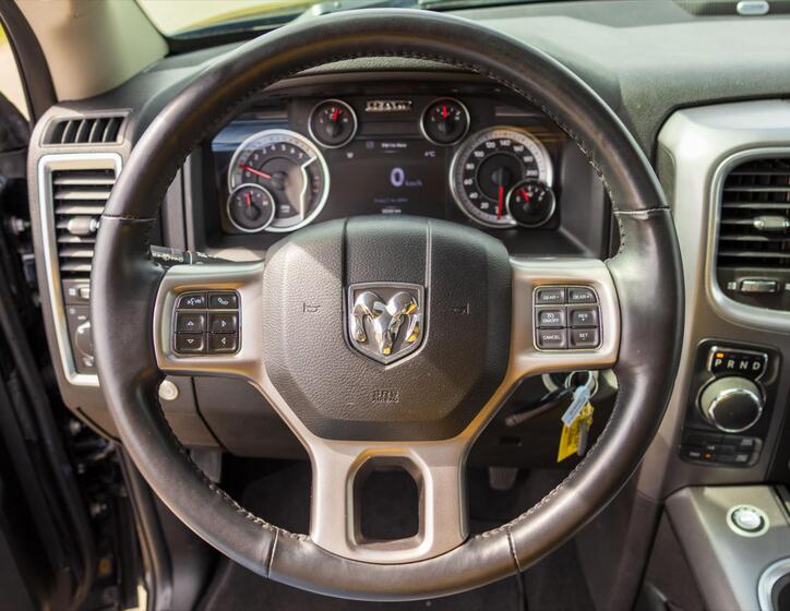 Dodge RAM 18