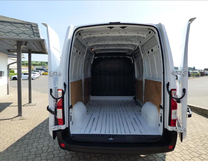 Opel Movano 27