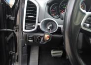 Porsche Cayenne 34