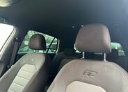 Volkswagen Golf 31