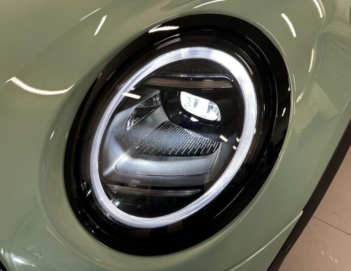 Mini Cooper 4