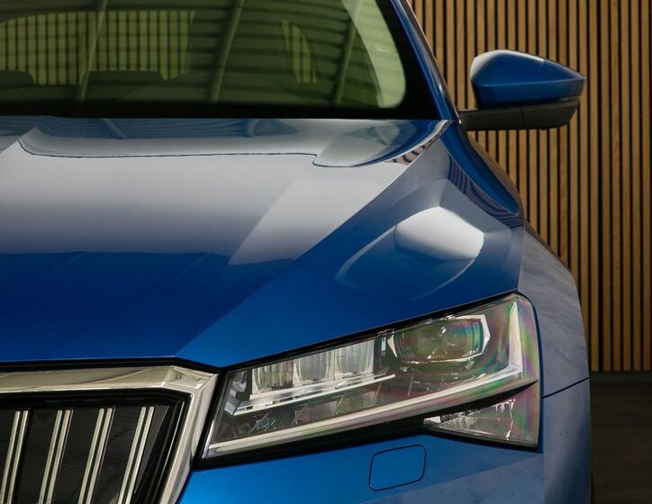 Škoda Superb 8