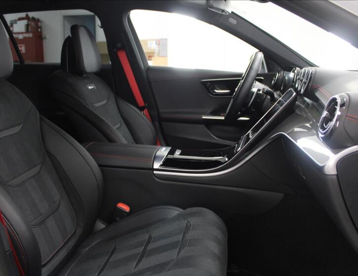 Mercedes-Benz Třídy C 30