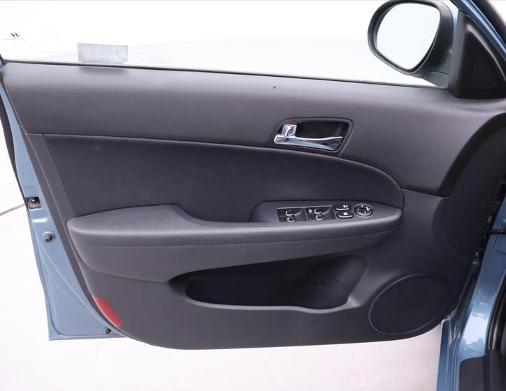 Hyundai i30 11