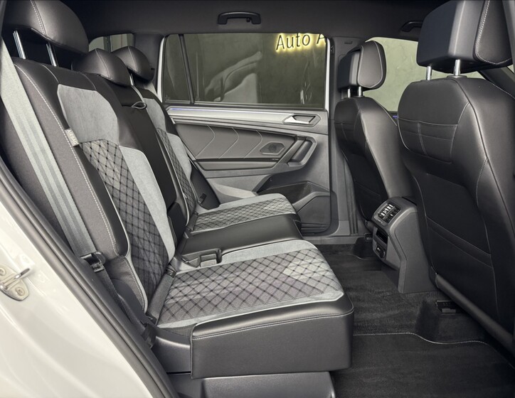 Volkswagen Tiguan Allspace 15