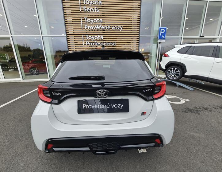 Toyota Yaris 17