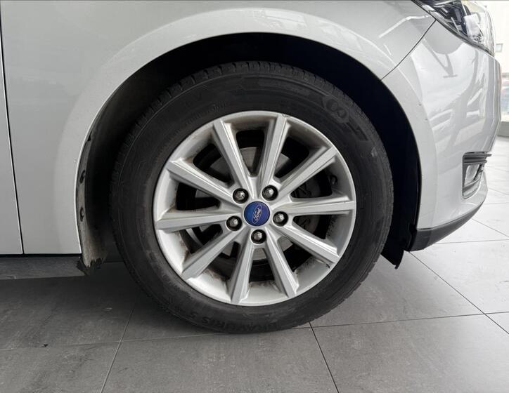 Ford Focus 23
