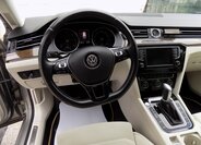 Volkswagen Passat 24