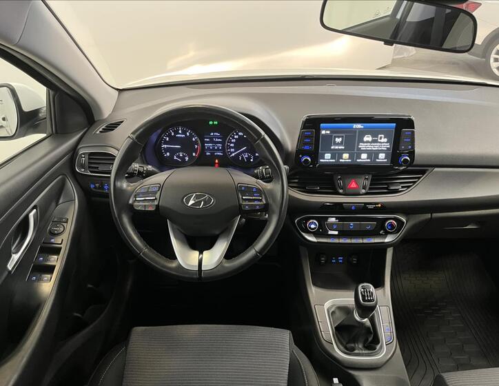 Hyundai i30 5