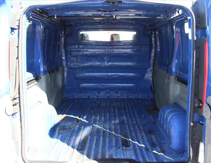 Renault Trafic 11