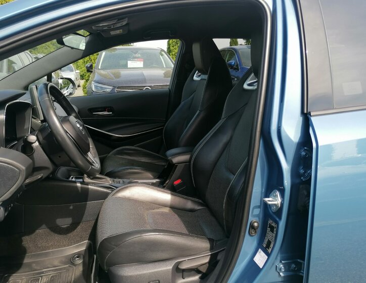 Toyota Corolla 10