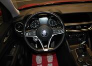 Alfa Romeo Stelvio 32
