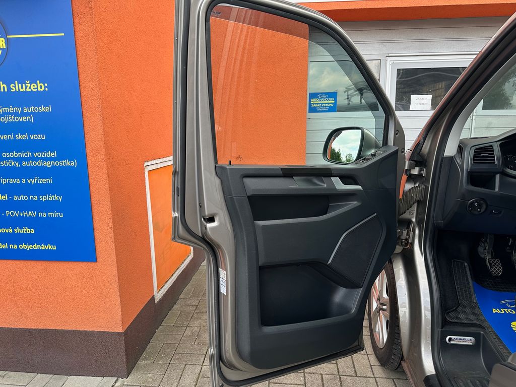 Volkswagen Caravelle