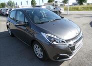 Peugeot 208 1