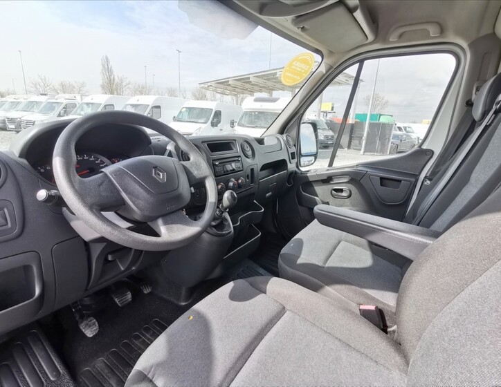 Renault Master 6