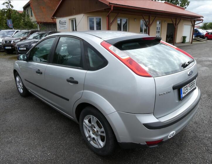 Ford Focus 7