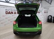 Audi RS Q8 7