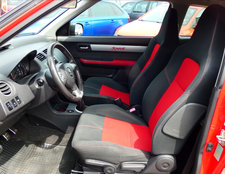 Suzuki Swift 8