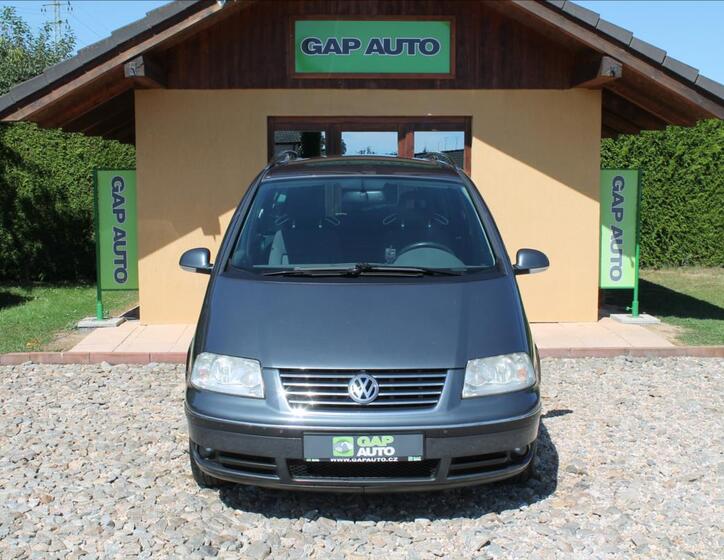Volkswagen Sharan 2