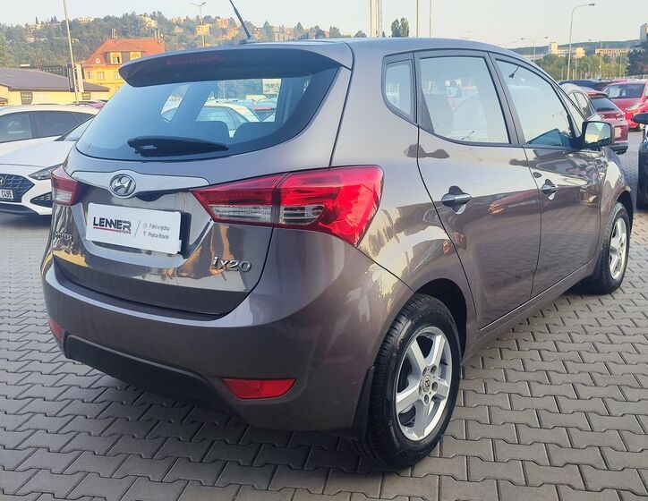 Hyundai ix20 5