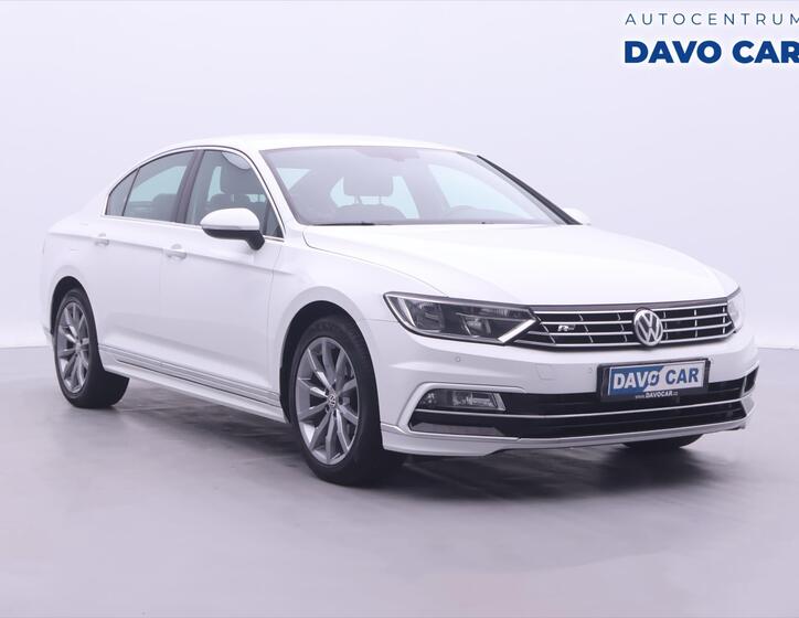Volkswagen Passat 1