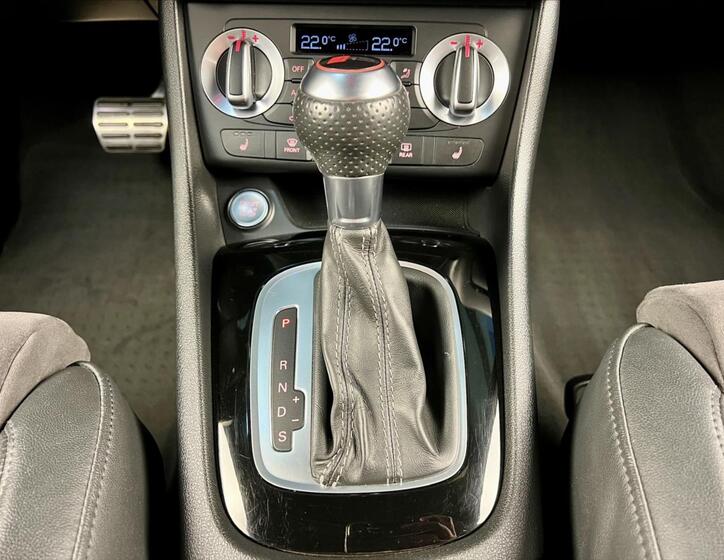 Audi RS Q3 20