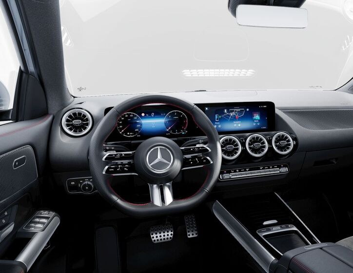 Mercedes-Benz GLA 9