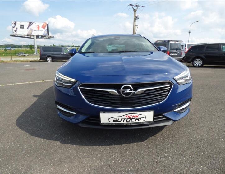 Opel Insignia 8