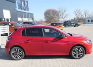 Peugeot 208 11