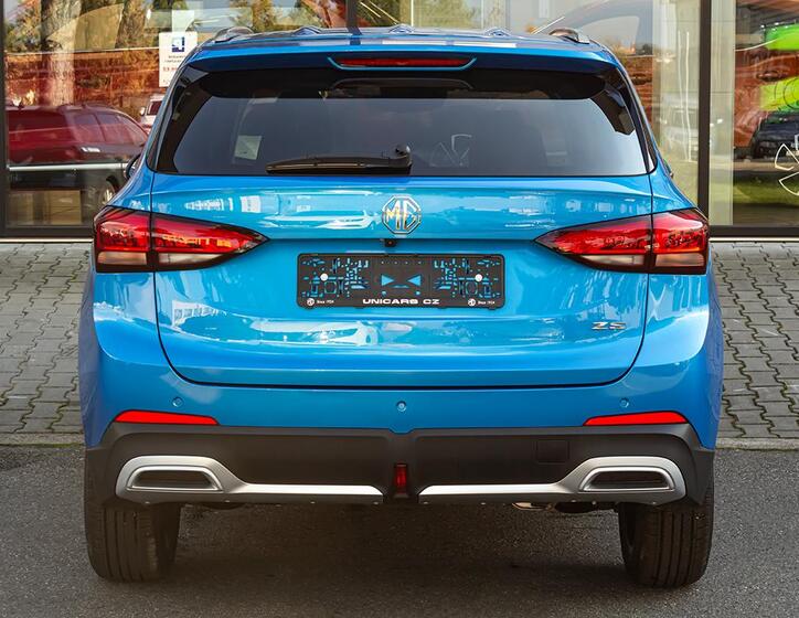 MG ZS 7