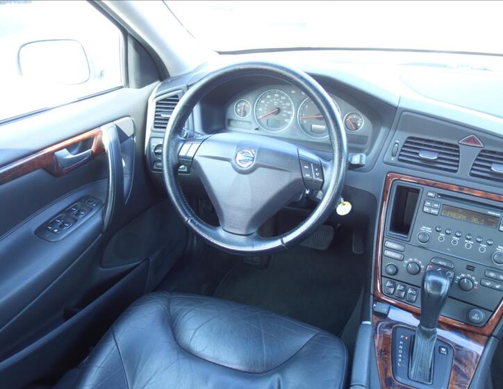 Volvo S60 19