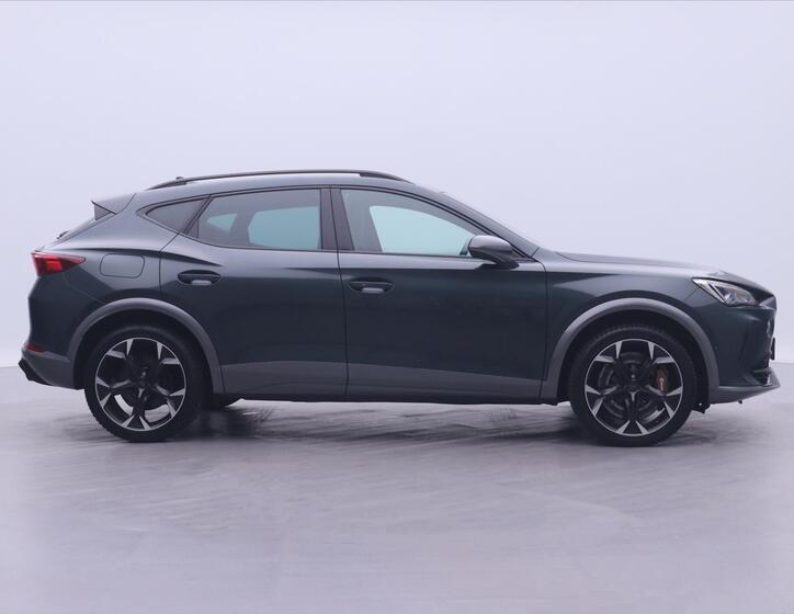 Cupra Formentor 8