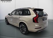 Volvo XC90 4