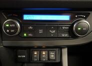 Toyota Auris 6