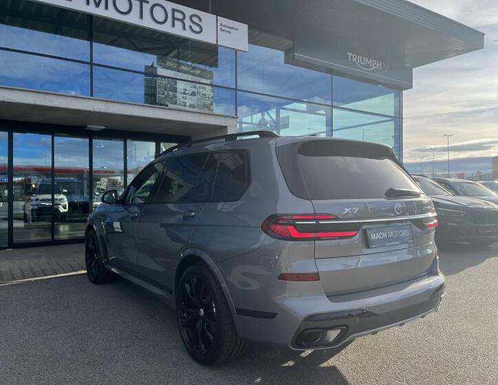 BMW X7 7