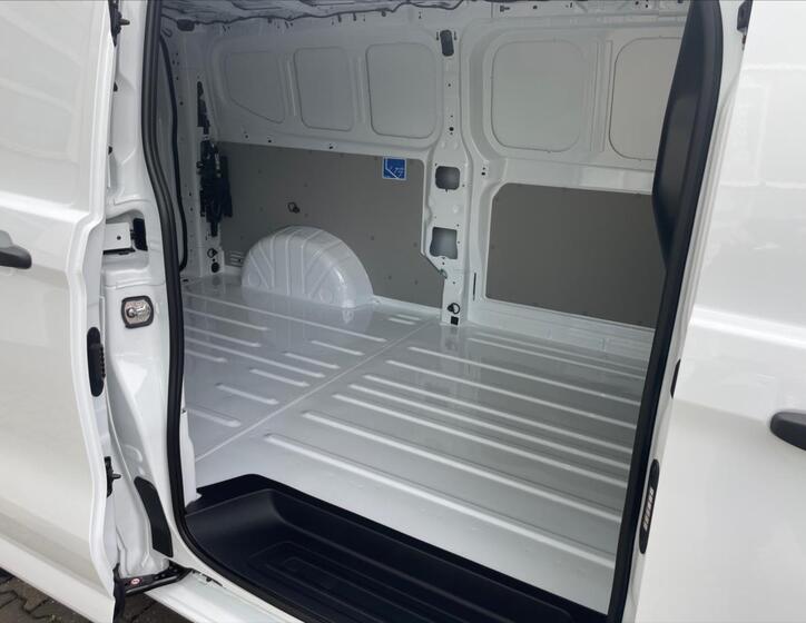 Volkswagen Transporter 19
