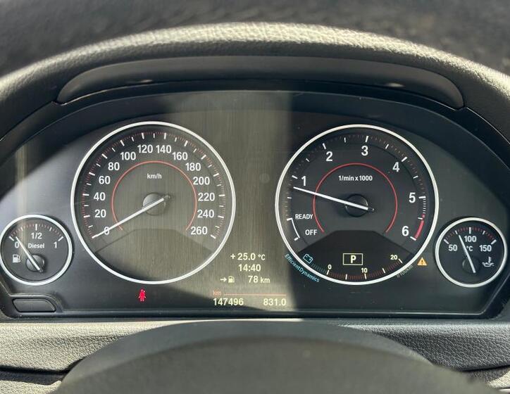 BMW Řada 3 8