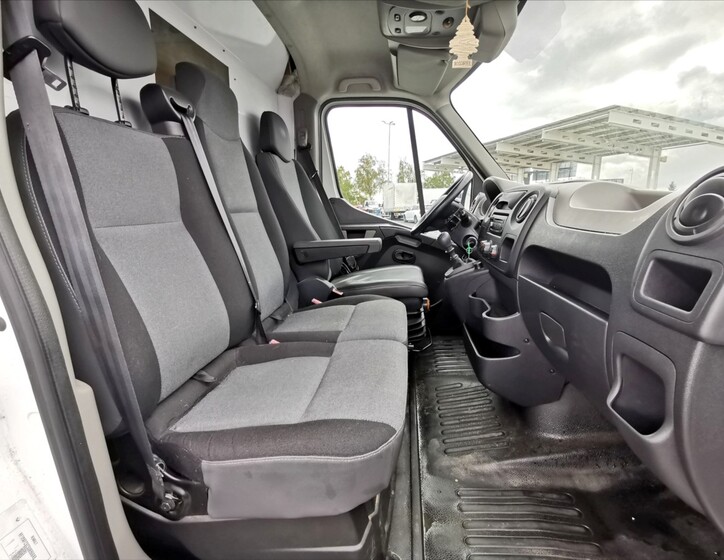 Renault Master 7