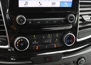 Ford Tourneo Custom 21