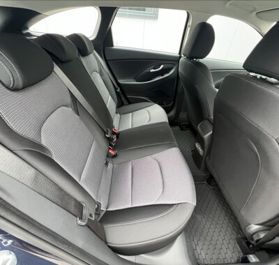 Hyundai i30 16