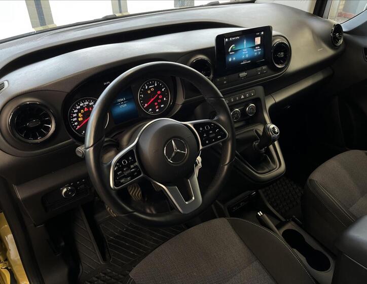 Mercedes-Benz Citan 9