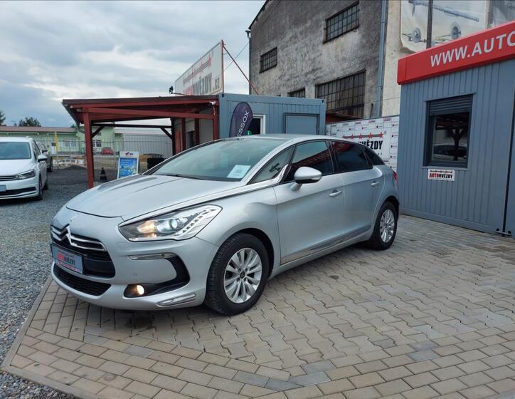 DS Automobiles DS5 7