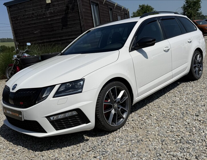 Škoda Octavia 1