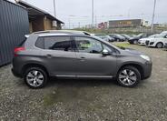 Peugeot 2008 4