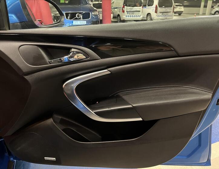 Opel Insignia 27