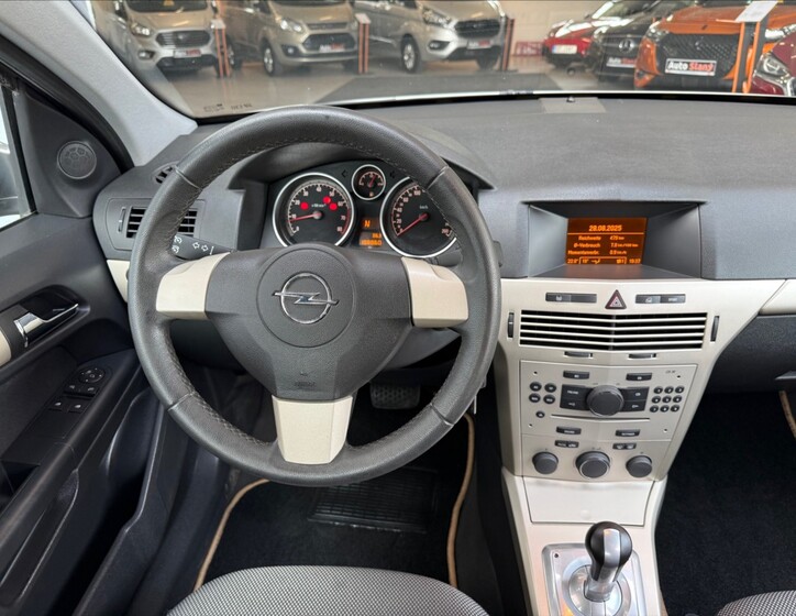 Opel Astra 15