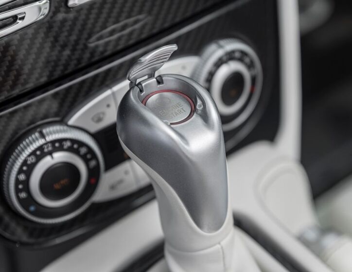 Mercedes-Benz SLR 17