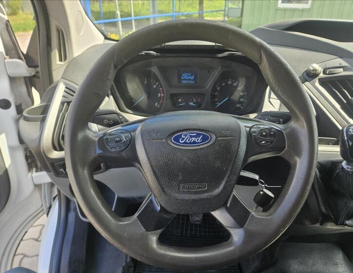 Ford Transit Custom 12